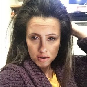 Meet your Posher, Stacey